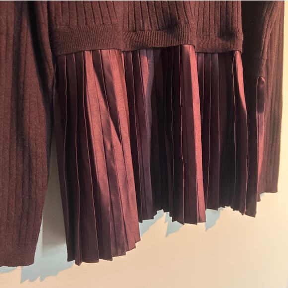 Nike West Knit Turtleneck Sweater with Pleated Satin – Purple, Women’s Large - Picture 2 of 6